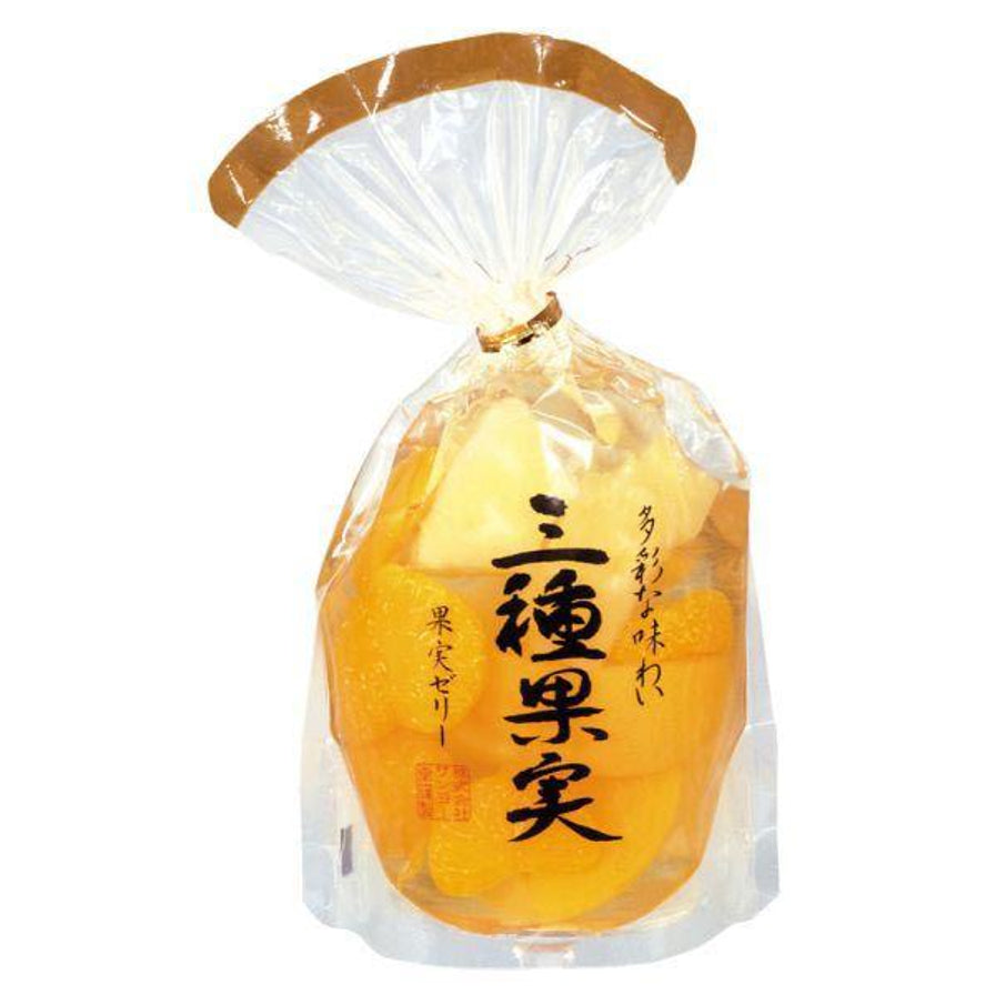 三洋堂国产3种水果口味果冻，350g袋装，透明包装内可见大块的水果果肉，包装正面印有三种果实书法字样。