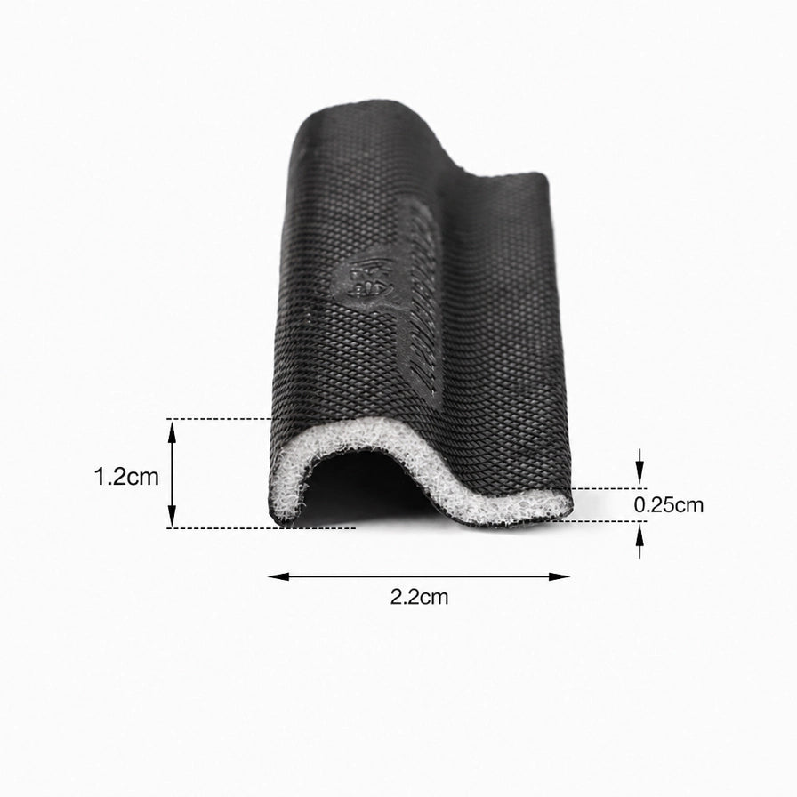 门窗密封条的尺寸标注图，显示宽度为2.2cm，高度为1.2cm，厚度为0.25cm。