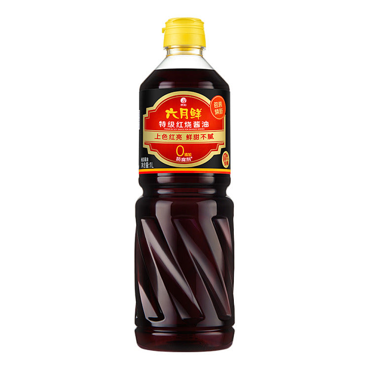 欣和六月鲜红烧酱油 1L 瓶身正面，专为红烧上色设计
