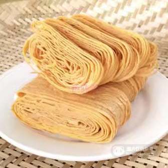 石屏豆腐丝标准装产品图，展示豆制品切丝形态与包装细节