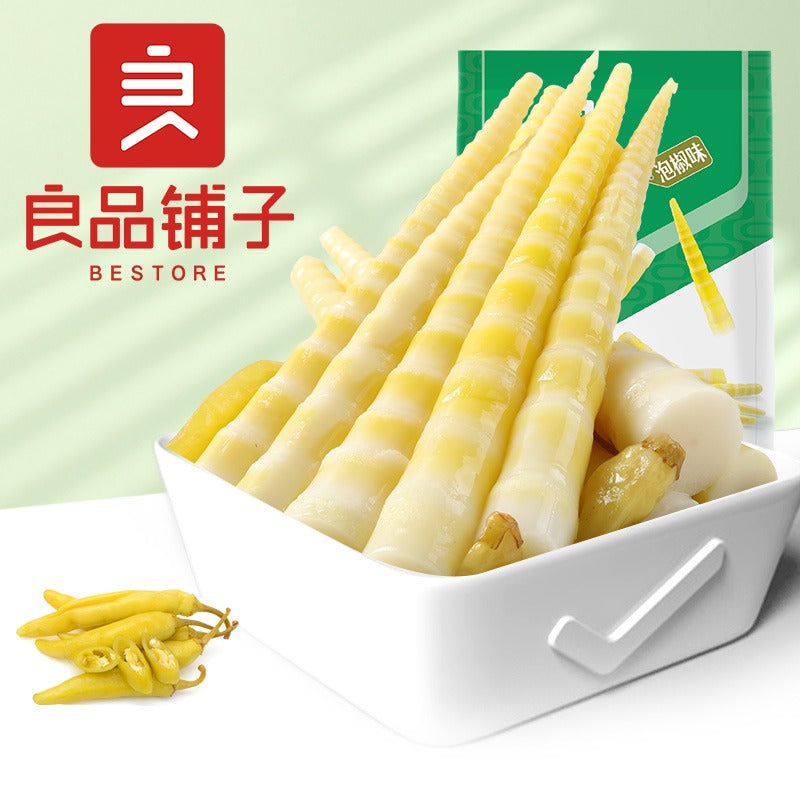 良品铺子泡椒脆笋包装细节图，展示产品背面配料表与营养信息