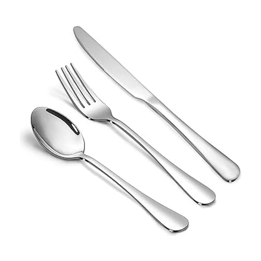 三件套不锈钢餐具，包含银色主餐刀、主餐叉和大汤勺，斜向整齐排列。