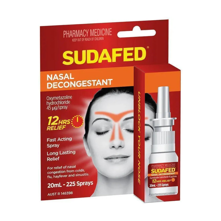 Sudafed 鼻塞缓解喷雾盒装正面图，红橙色包装，标注 NASAL DECONGESTANT、12HRS RELIEF 和 20mL 225 Sprays。