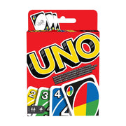 UNO 经典纸牌游戏红色外包装正面，展示了品牌标志、彩色数字牌和功能牌。