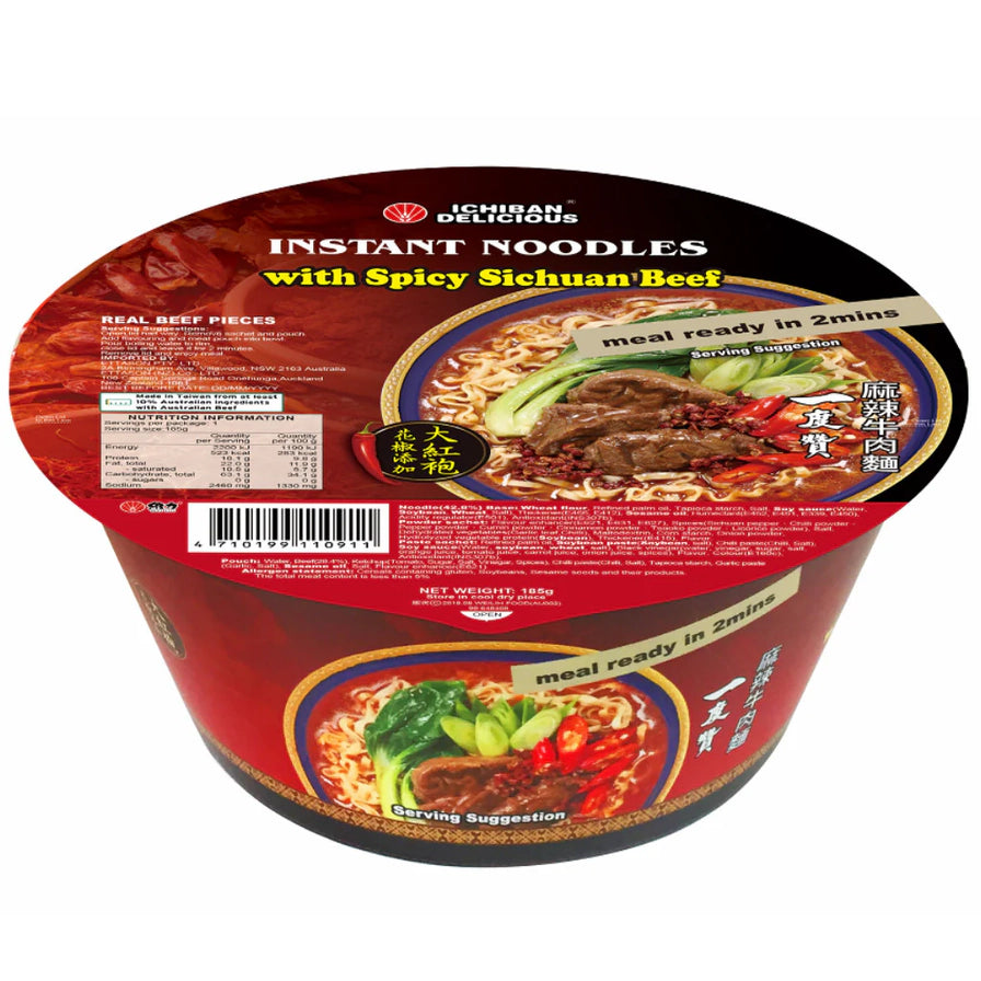 味丹一番 Ichiban 碗装速食面川味麻辣牛肉味，深红色包装，展示了浓郁红油汤底、牛肉块及大红袍花椒元素。