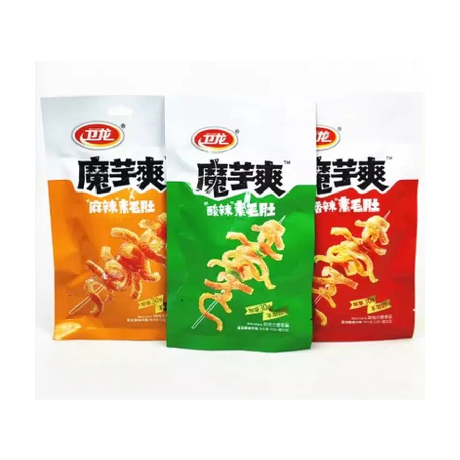 卫龙魔芋爽素毛肚三种口味包装展示，包括橙色包装、绿色包装和红色包装，背景为纯白色。