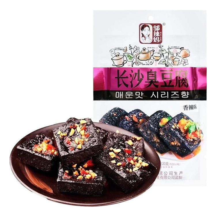 邬辣妈香辣味臭豆腐独立小包装正面图，黑色豆腐干清晰可见