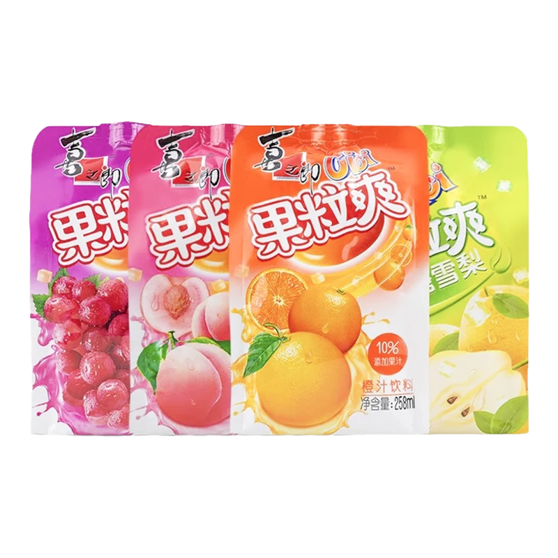 喜之郎 Cici 果粒爽混合口味装，包含雪梨枇杷、葡萄、香橙等多种风味的吸嘴袋果汁饮料组合