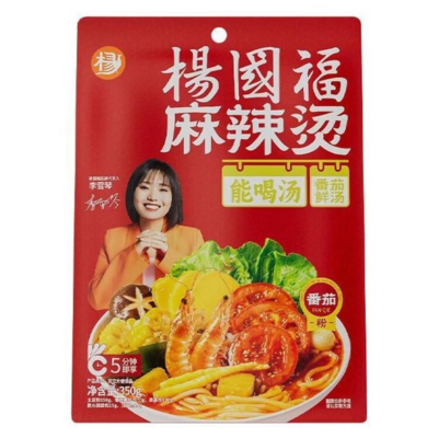 杨国福番茄味土豆粉包装特写，红色主调突出番茄浓汤风味