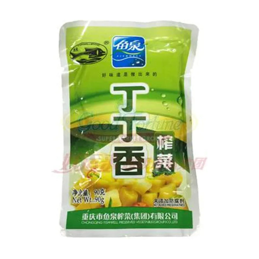 鱼泉丁丁香榨菜包装正面，绿色袋身印有黄色榨菜丁图案及净含量90克信息。