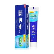 云南三七祛口臭牙膏蓝色包装盒与白色管装牙膏，包装上印有祛口臭字样及劲爽薄荷香型说明。