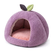 紫色蒙古包造型宠物窝，全封闭式设计，顶部带有叶子装饰，内部配有粉色柔软内垫，白色背景。