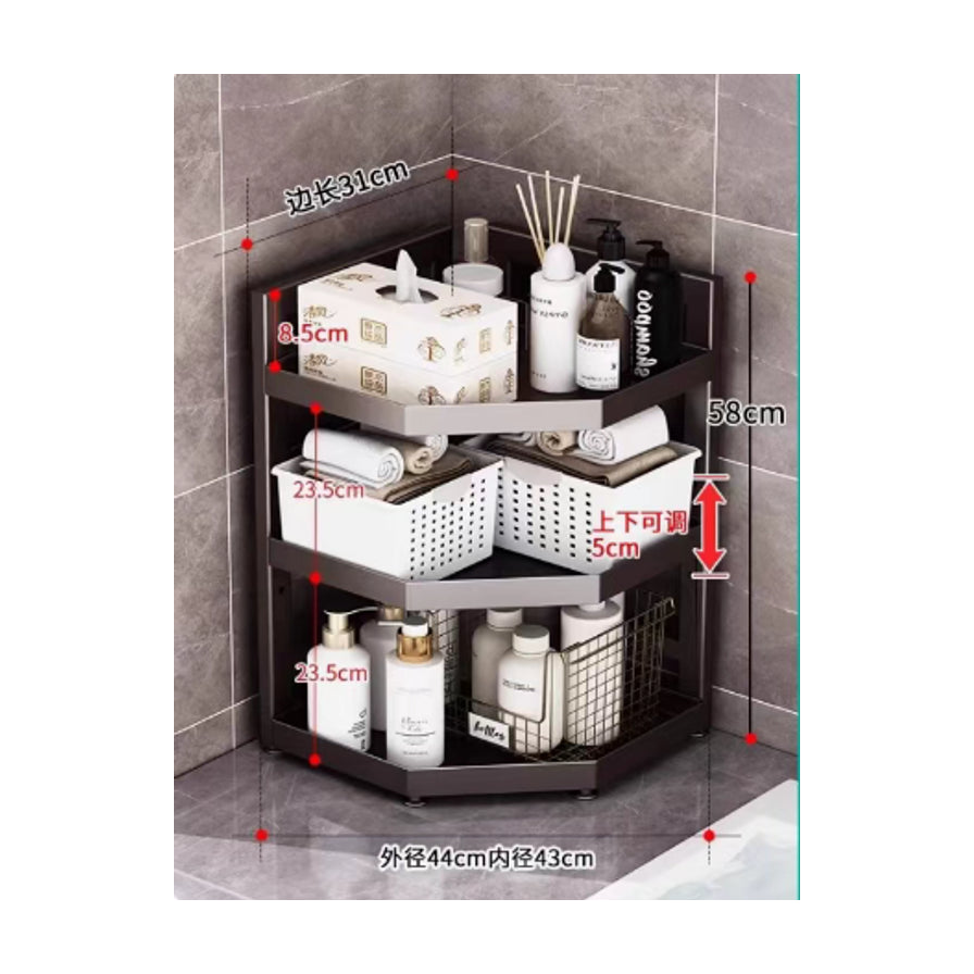 浴室三角收纳架尺寸标注图，显示高度58cm，边长31cm，外径44cm，并展示摆放洗护用品后的实际收纳效果。