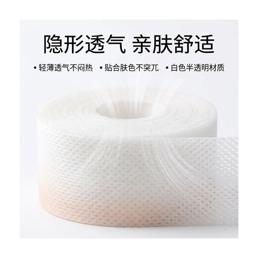 领口贴隐形透气特性展示，含中文文案强调亲肤舒适不闷热。
