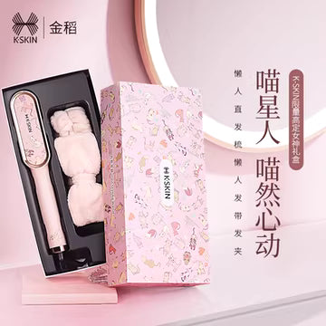 K - Skin 喵星人限定礼盒套装展示，包含粉色卷发梳、毛绒发圈及印有中文宣传语的精美包装盒。
