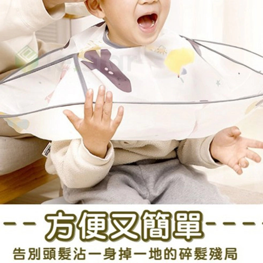儿童理发围布细节图，下方配有中文说明文字“方便又简单，告别头发沾一身掉一地的碎发残局”。
