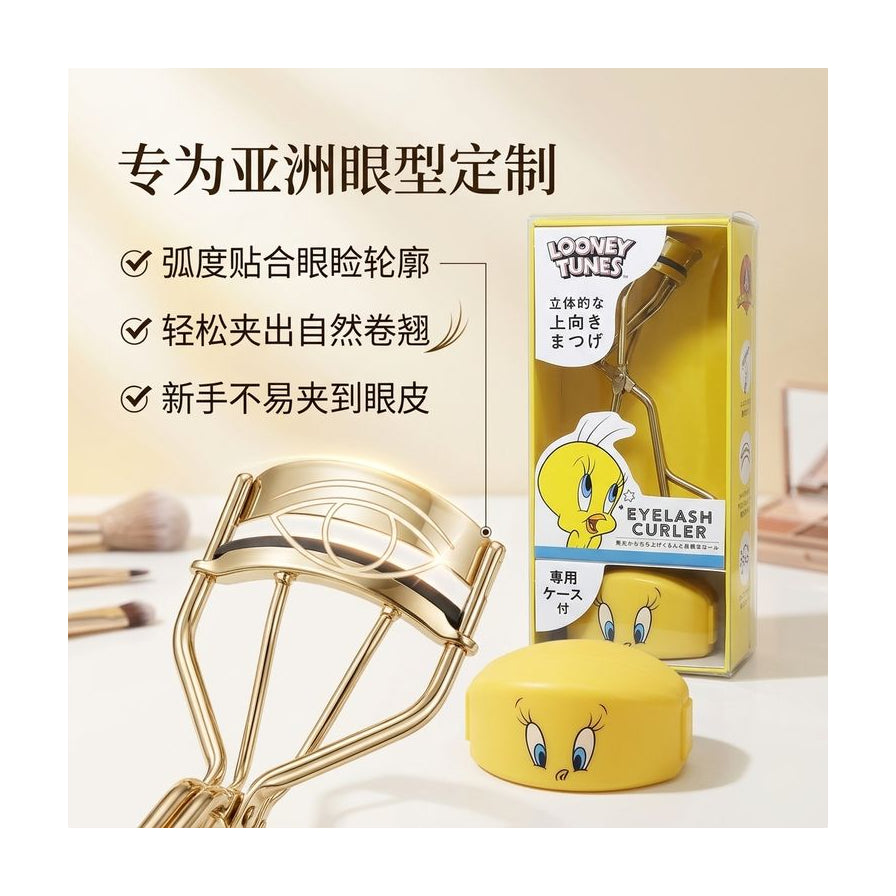 专为亚洲眼型定制的睫毛夹弧度特写与中文功能说明海报