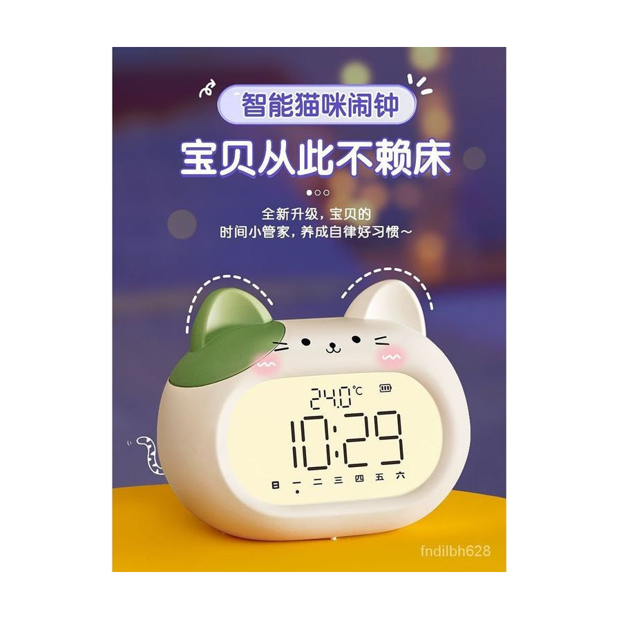 绿色猫咪闹钟海报，上方带有中文标题“智能猫咪闹钟”及宣传语，展示温馨居家氛围。