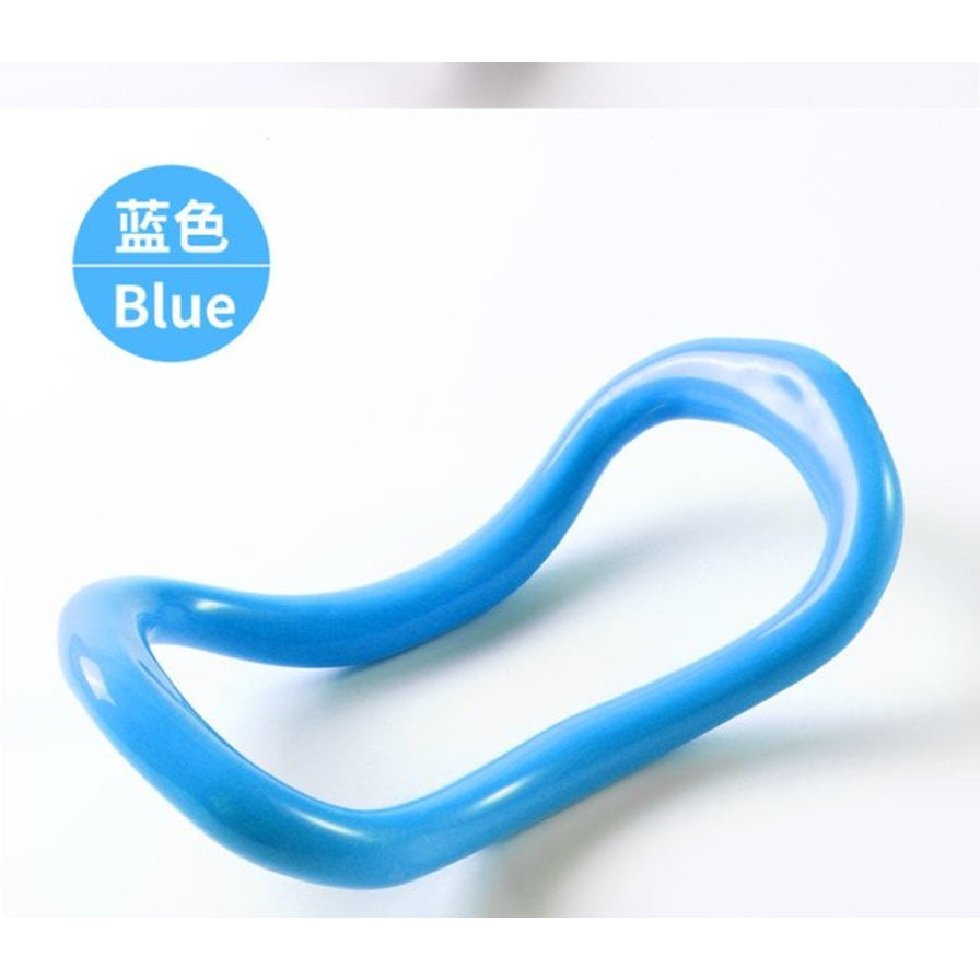 蓝色瑜伽开背环，左上角带有蓝色Blue圆形标识。